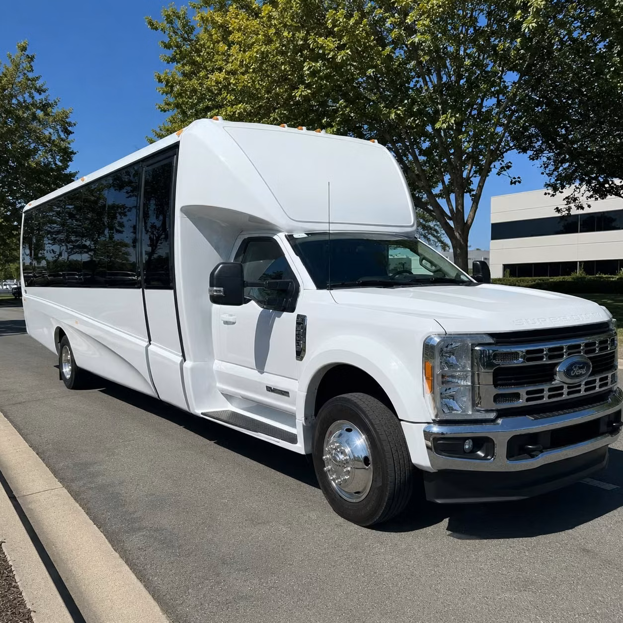 18 passenger minibus