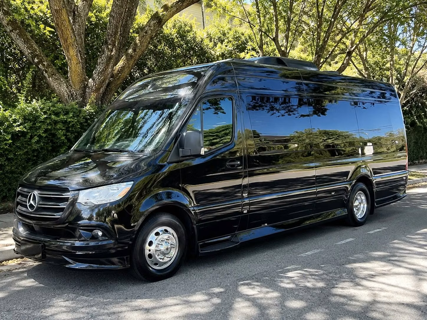 long beach sports team bus rentals